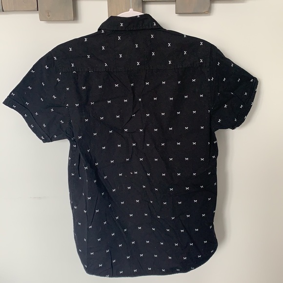 Short sleeve button up shirt - Picture 5 of 5